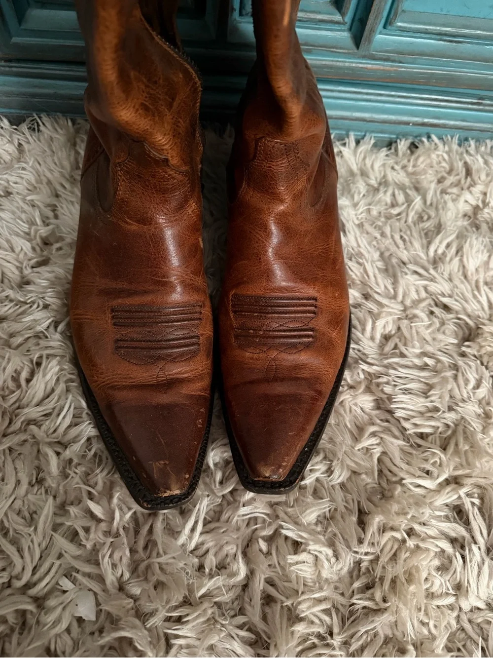 Artiat Knee-High Western Pointed Toe Boots with Cream Detailing. Size 10